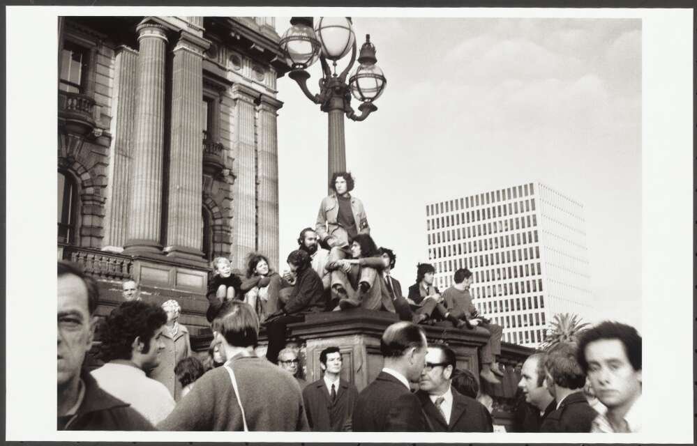 Vietnam moratorium protest on the steps of the Victorian Parliament Building, Melbourne, Victoria, ca. 1971 